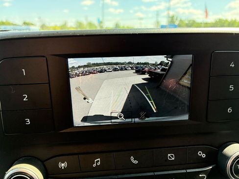 Used 2020 Ford Transit 150 Medium Roof AWD image 18