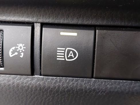 Certified 2023 Toyota RAV4 LE FWD image 32