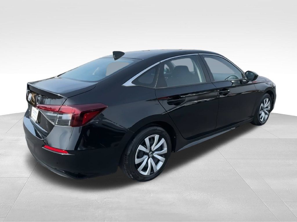 Used 2025 Honda Civic LX image 5