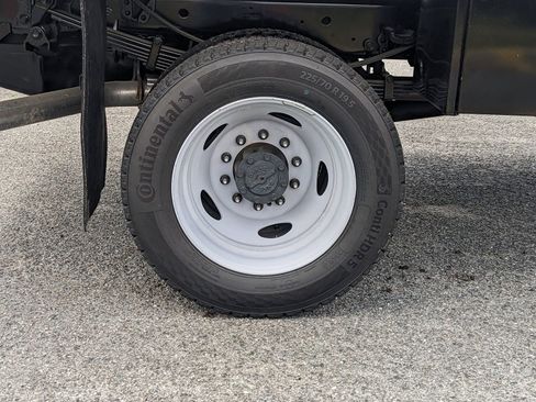 New 2024 Ford F550 2WD Regular Cab Super Duty image 13