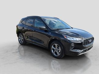 Used 2023 Ford Escape ST-Line w/ Tech Pack #1 AWD/4WD video 2