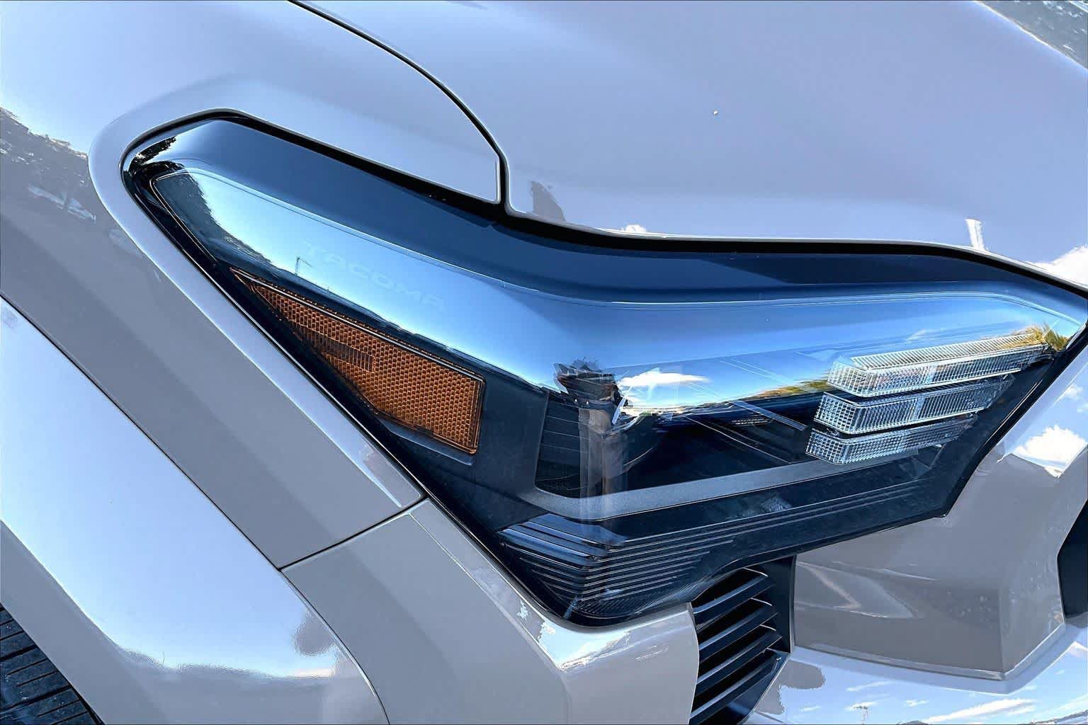 Certified 2026 Toyota Tacoma TRD Sport AWD/4WD image 25