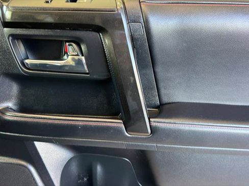 Certified 2024 Toyota 4Runner TRD Off-Road image 19