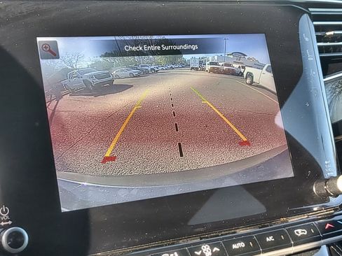 Used 2022 Jeep Wagoneer Series III w/ Flexible Seating Group image 15