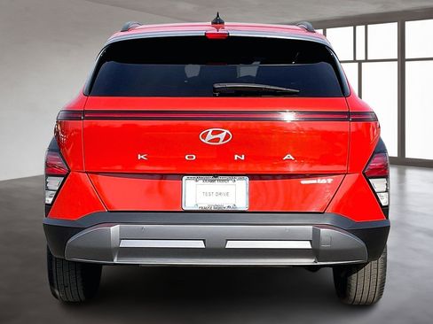 Used 2024 Hyundai Kona Limited image 5