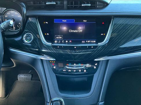 Used 2020 Cadillac XT6 Premium Luxury image 6