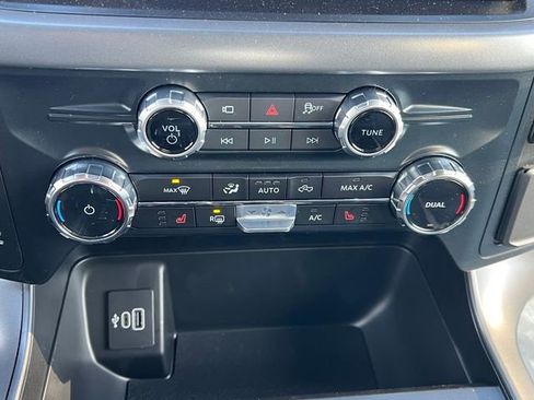 New 2025 Ford F150 Lightning XLT AWD/4WD image 18