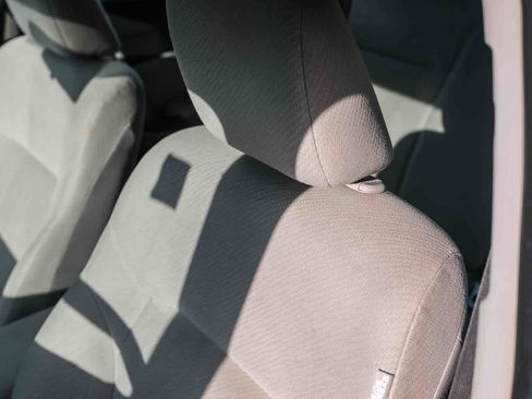 Used 2013 Honda Civic LX image 21
