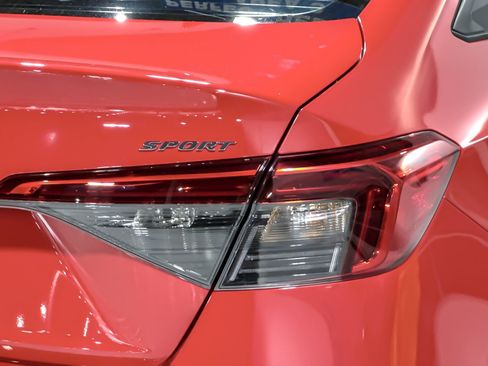Used 2024 Honda Civic Sport image 28