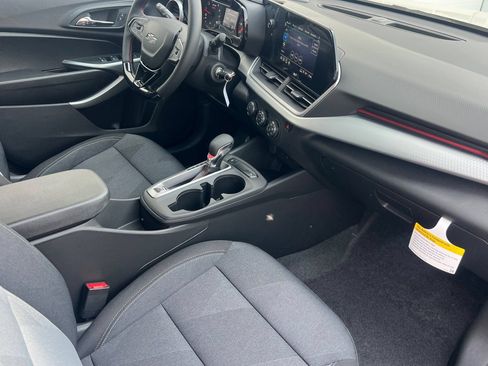 New 2026 Chevrolet Trax RS FWD image 13