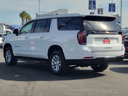 New 2026 Chevrolet Suburban LS image 2
