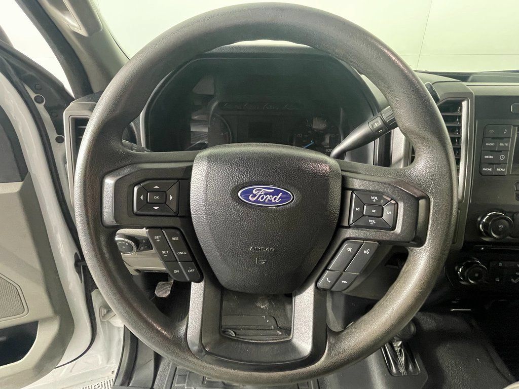Used 2017 Ford F450 XL AWD/4WD image 16