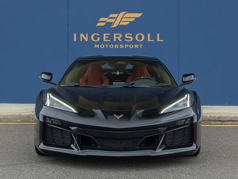 Used 2024 Chevrolet Corvette Z06 image 2