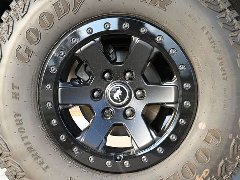 Used 2025 Ford Bronco Stroppe Edition image 50