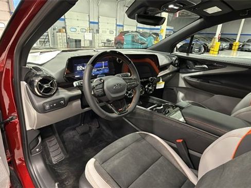 New 2026 Chevrolet Blazer EV SS image 8