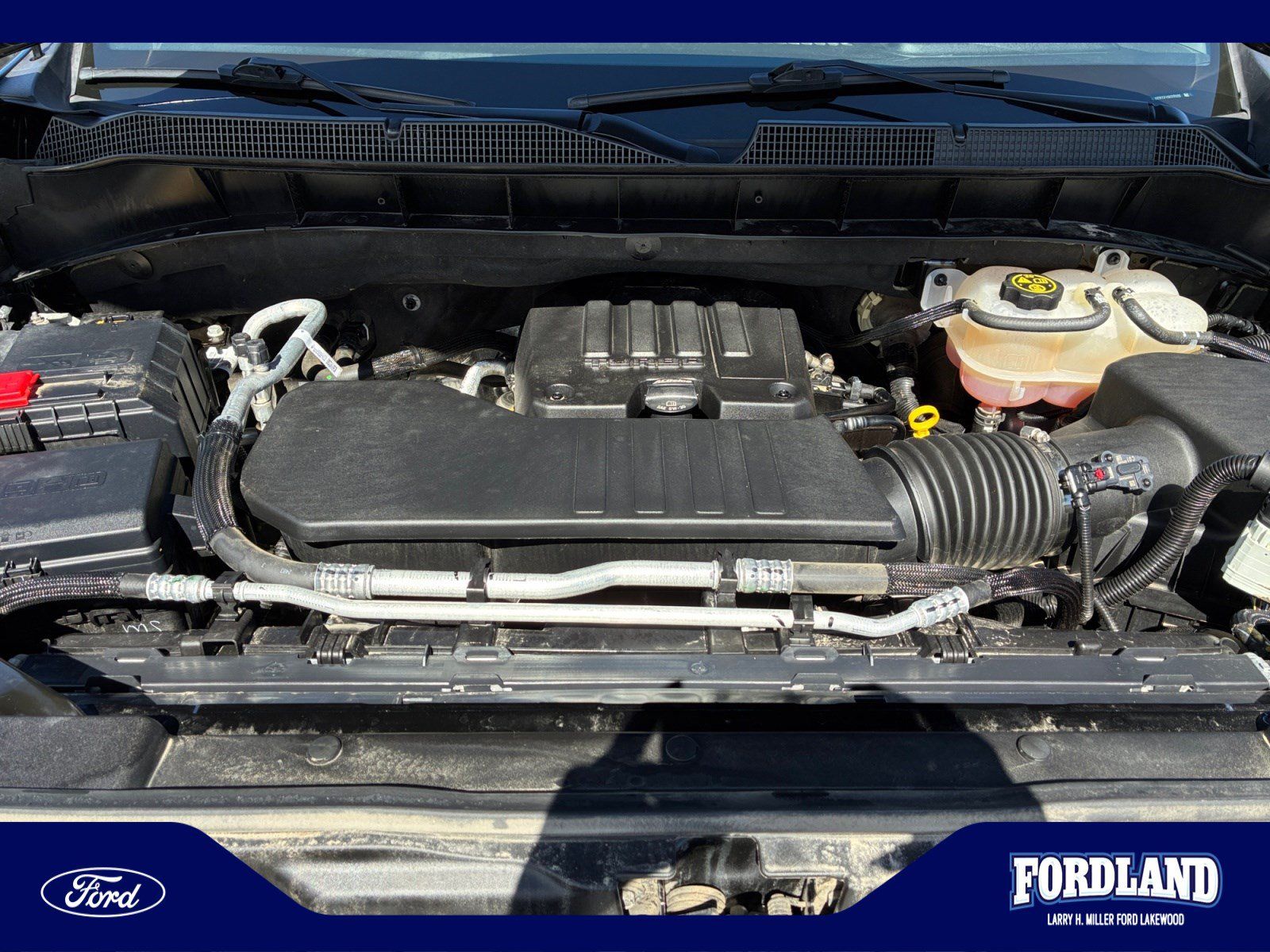 Used 2024 Chevrolet Silverado 1500 LT AWD/4WD image 22