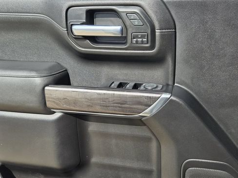 Used 2019 Chevrolet Silverado 1500 LTZ w/ LTZ Texas Edition AWD/4WD image 29