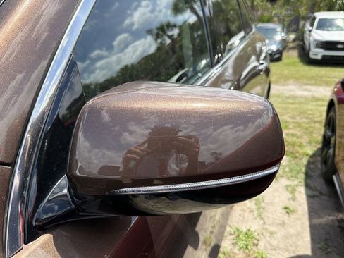 Used 2019 Acura MDX FWD w/ Advance Package image 6