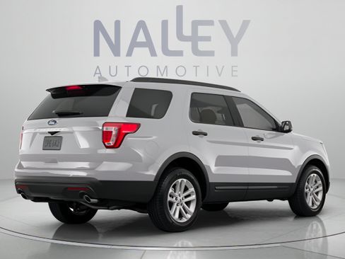 Used 2017 Ford Explorer 4WD image 3