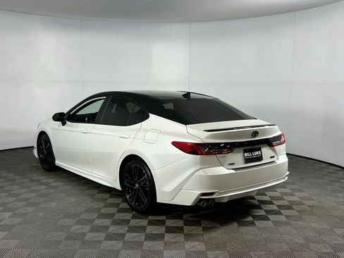 Used 2025 Toyota Camry XSE image 10