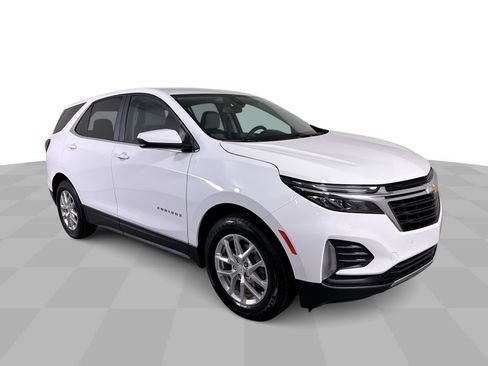 Used 2023 Chevrolet Equinox LT image 38