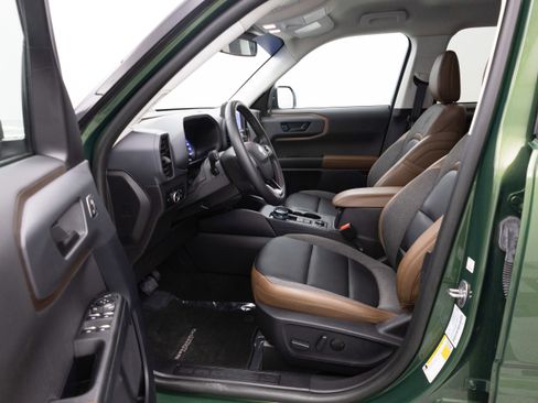 Used 2024 Ford Bronco Sport Outer Banks w/ Tech Package image 73