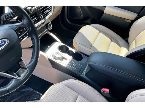 Used 2020 Ford Escape SEL AWD/4WD image 15