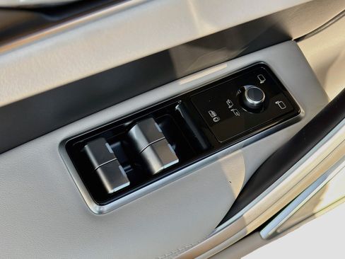 New 2026 Jaguar F-PACE R-Dynamic S AWD/4WD image 23