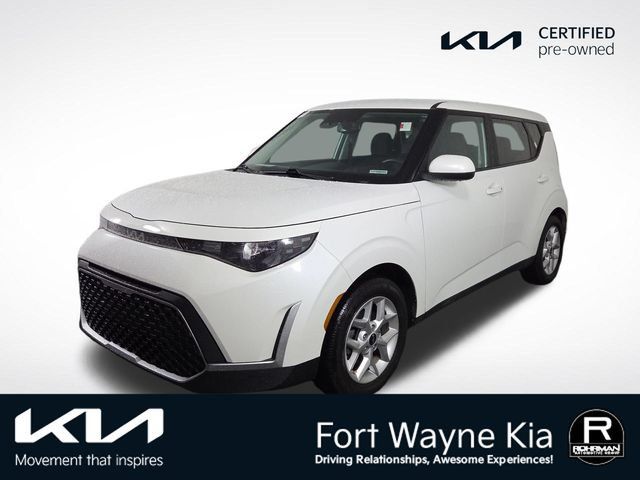 Certified 2023 Kia Soul S FWD image 1