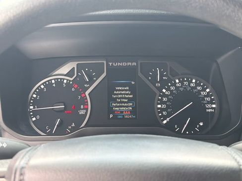 Used 2022 Toyota Tundra SR5 w/ SR5 Convenience Package AWD/4WD image 28