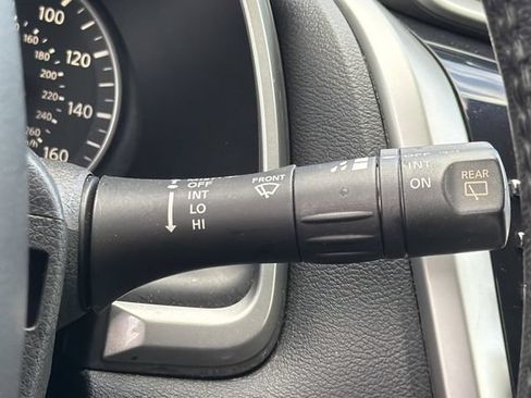 Used 2021 Nissan Murano SV FWD image 12