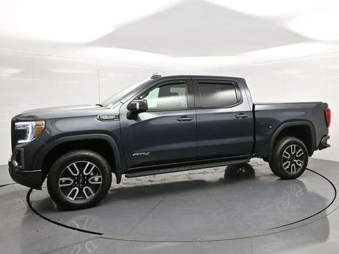 Used 2021 GMC Sierra 1500 AT4 w/ AT4 Value Package image 4