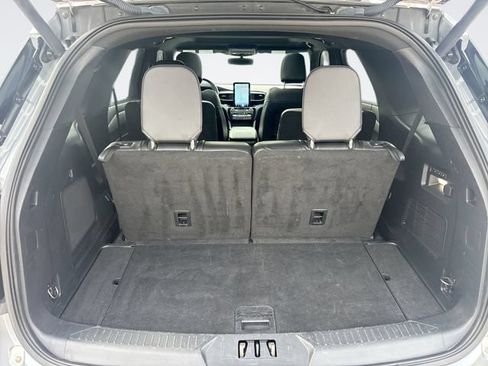 Used 2023 Ford Explorer ST w/ Equipment Group 401A AWD/4WD image 26