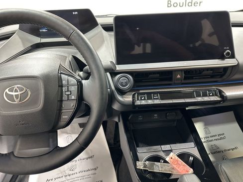 Used 2025 Toyota Prius Limited image 28