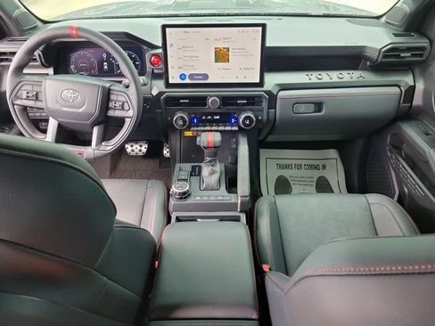 Used 2025 Toyota Tacoma TRD Pro AWD/4WD image 17