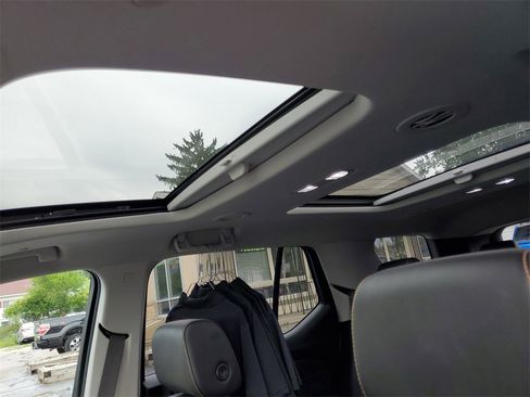 Used 2020 Chevrolet Traverse Premier w/ LPO, Floor Liner Package image 35