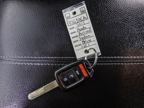 Used 2015 Honda Accord Sport image 26