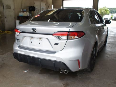 Used 2023 Toyota Corolla SE w/ Carpet Mat Package (TMS) FWD image 4