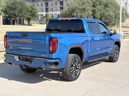 Certified 2022 GMC Sierra 1500 AT4 w/ AT4 Premium Package AWD/4WD image 4