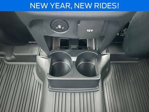 New 2026 Ford Explorer Active image 25