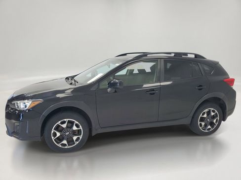 Used 2020 Subaru Crosstrek 2.0i Premium w/ Moonroof Package 2 AWD/4WD image 2