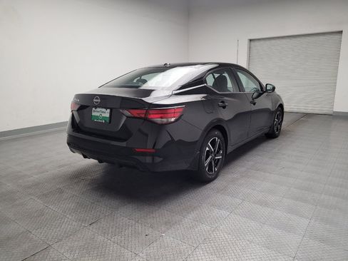 Used 2025 Nissan Sentra SV image 9