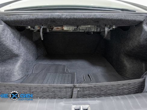 Used 2018 Nissan Maxima SR w/ Midnight Edition FWD image 34
