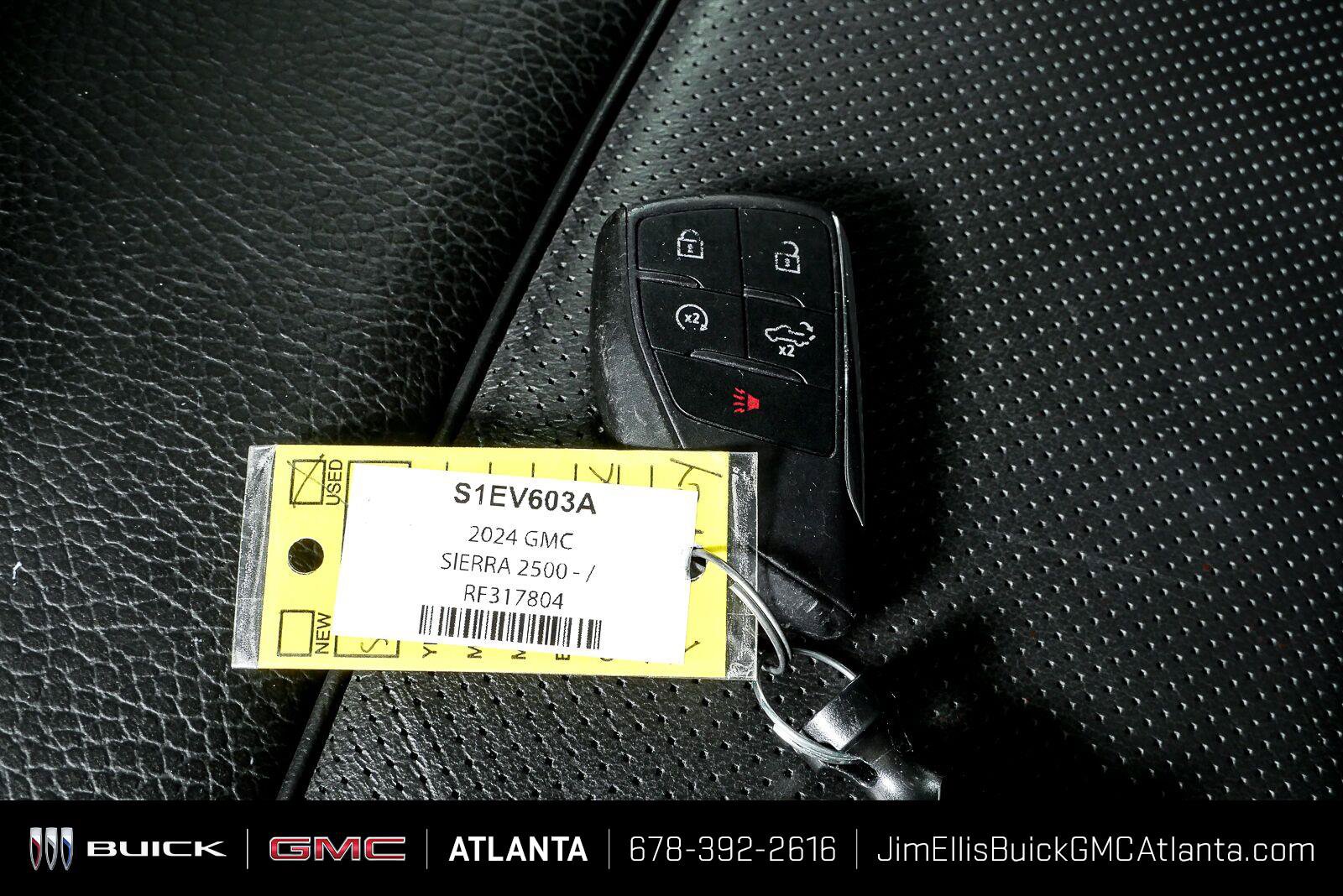 Used 2024 GMC Sierra 2500 Denali w/ Denali Reserve Package AWD/4WD image 36