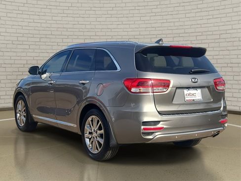 Used 2017 Kia Sorento SX image 7