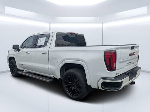 Used 2021 GMC Sierra 1500 Denali w/ Denali Carbonpro Edition AWD/4WD image 5