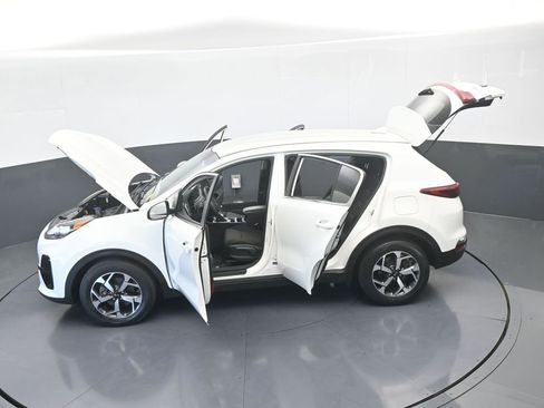 Used 2020 Kia Sportage LX image 59