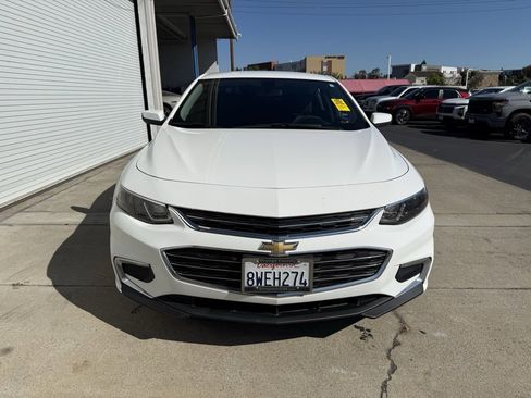 Used 2017 Chevrolet Malibu LS image 2