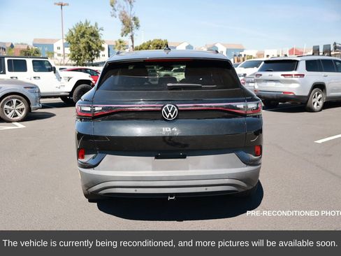 Used 2021 Volkswagen ID.4 Pro image 4