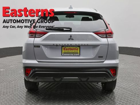 Used 2024 Mitsubishi Eclipse Cross LE AWD/4WD image 6